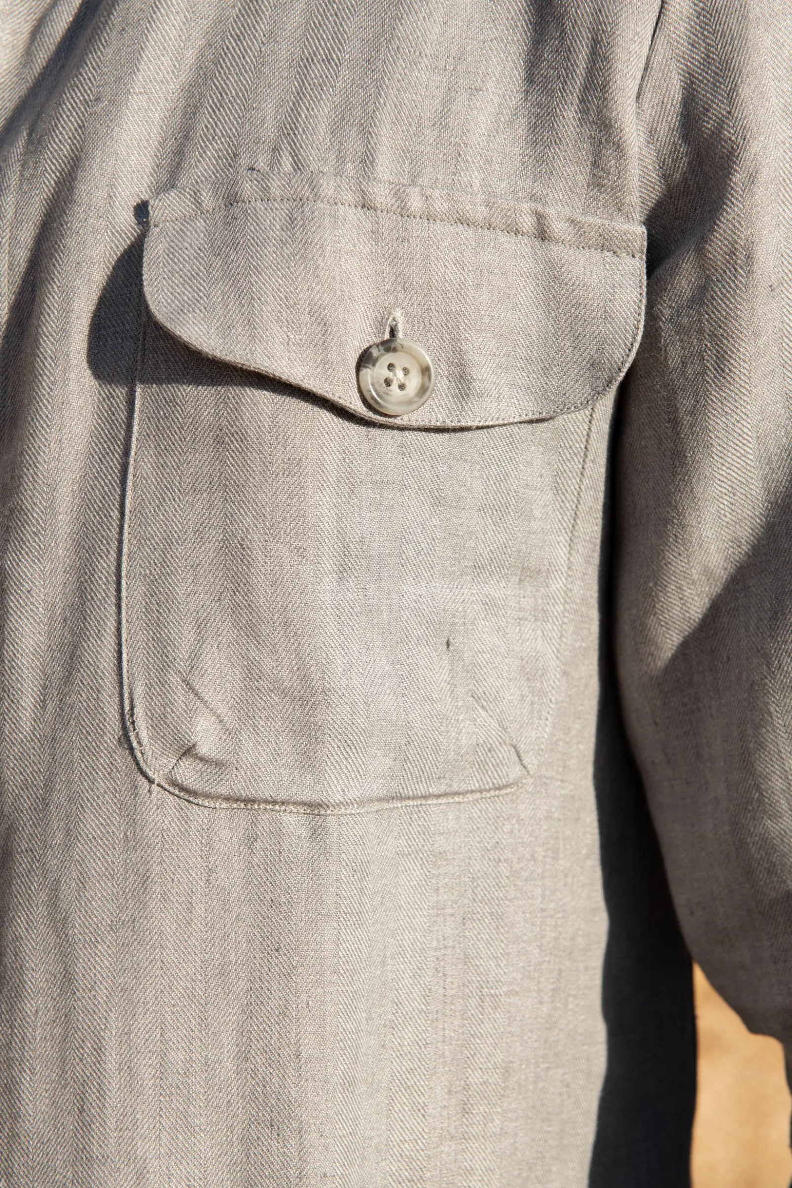 sky_grey_herringbone_line_2.webp Sky grey herringbone linen Safari Jacket – Made in Italy