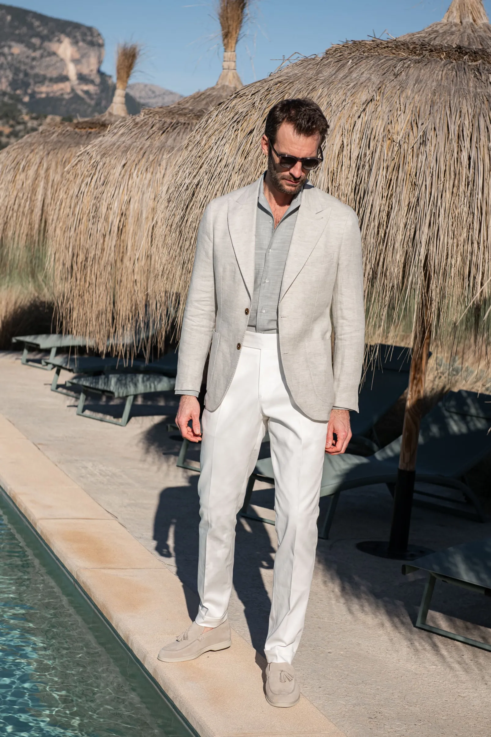 stone_herringbone_linen_j_3.webp Stone herringbone linen jacket "Soragna Collection" - Made in Italy
