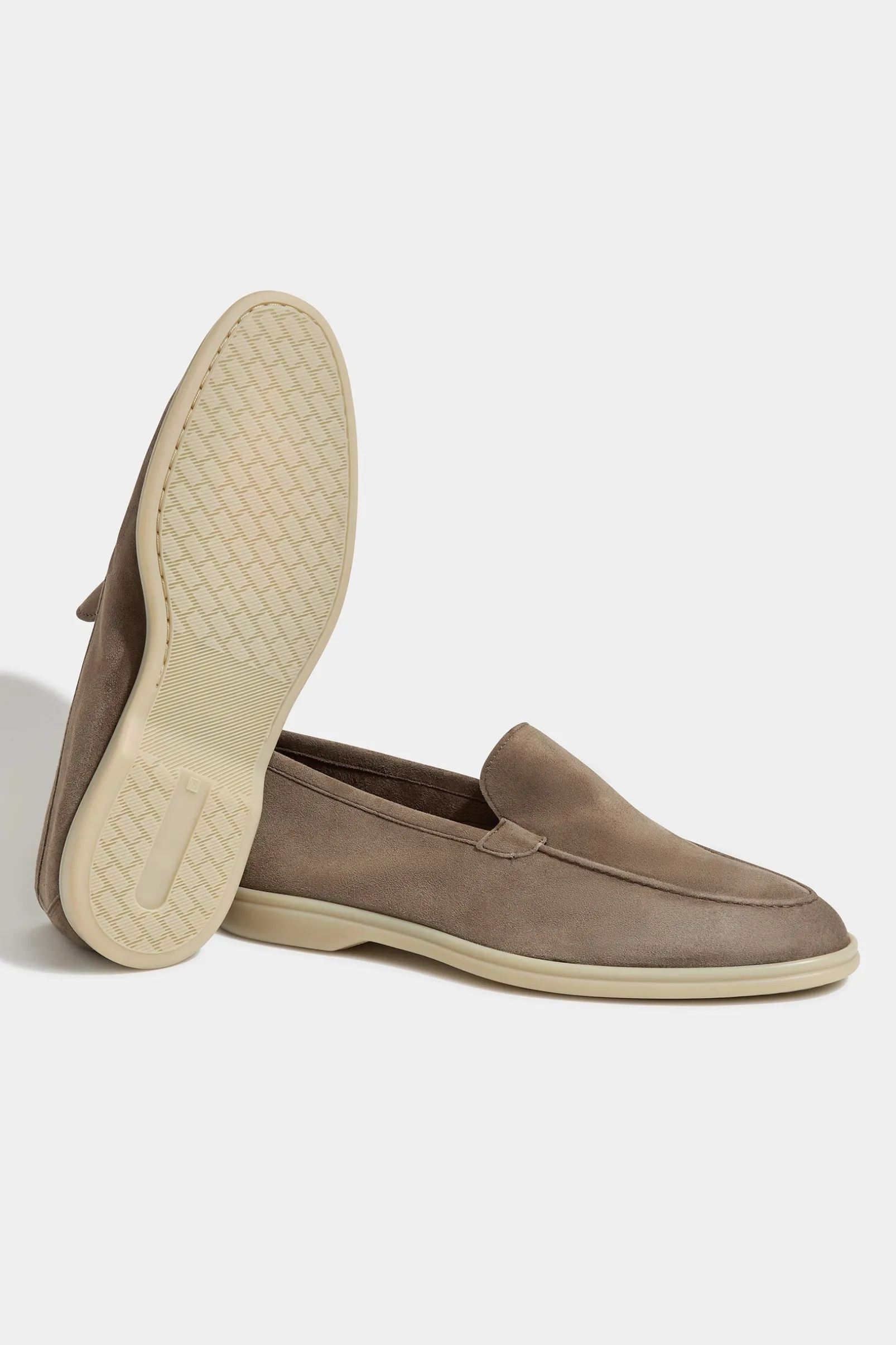 taupe_loafers__made_in_it_1.webp Taupe loafers - Made In Italy