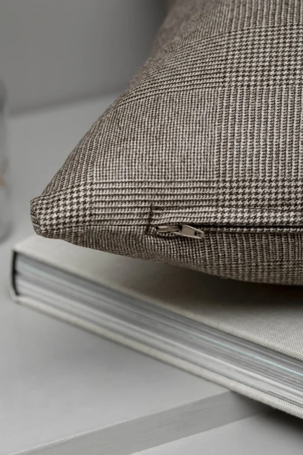Taupe Prince of Wales wool cushion - Made in Italy
