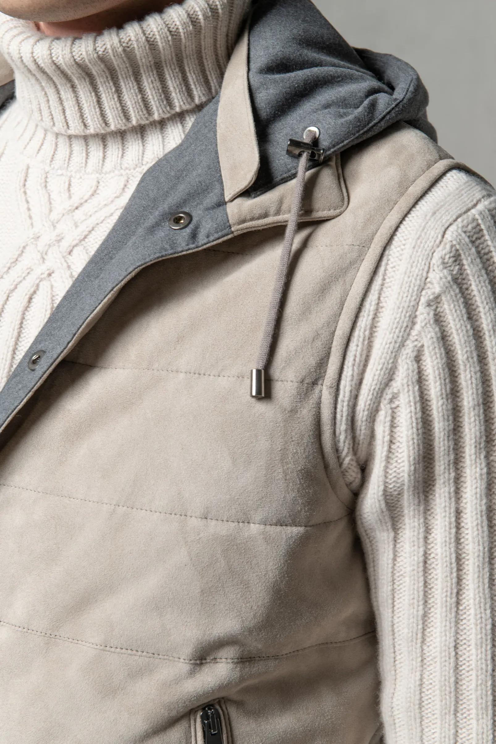 taupe_suede_padded_vest___2.webp Taupe suede padded vest - Made in Italy