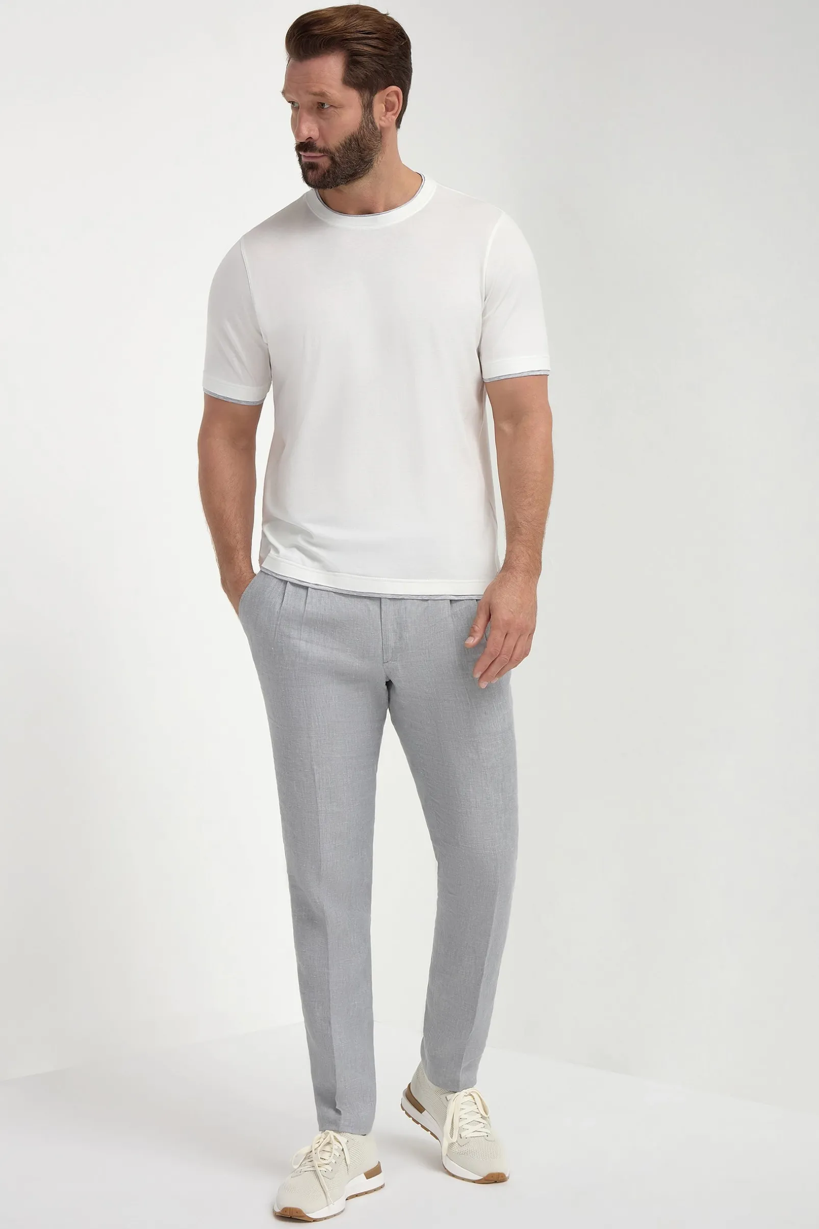 white_cotton_tshirt_with__4.webp White cotton t-shirt with collar detail - Made in Italy