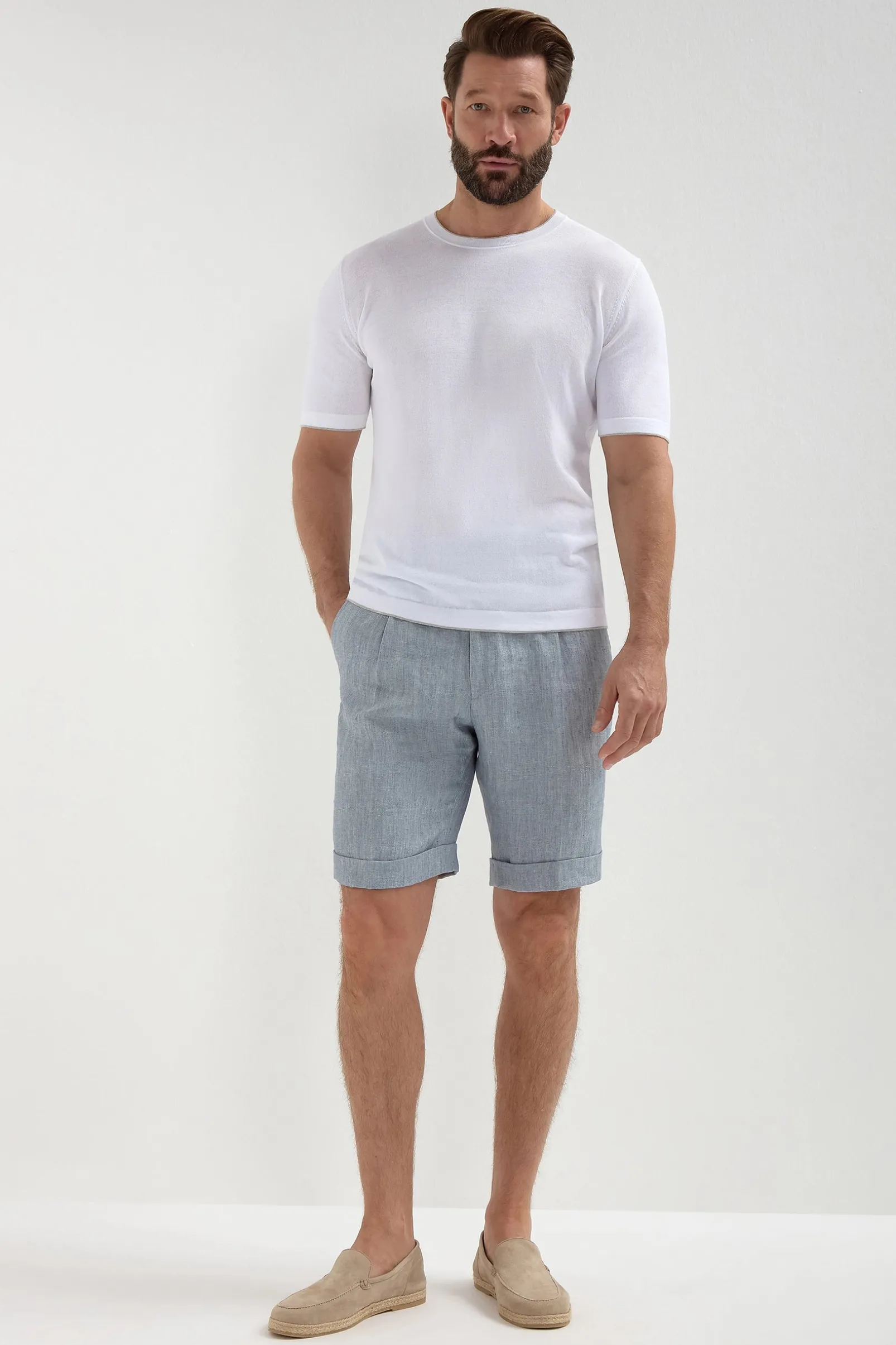 white_knitted_tshirt__mad_0.webp White knitted t-shirt - Made in Italy