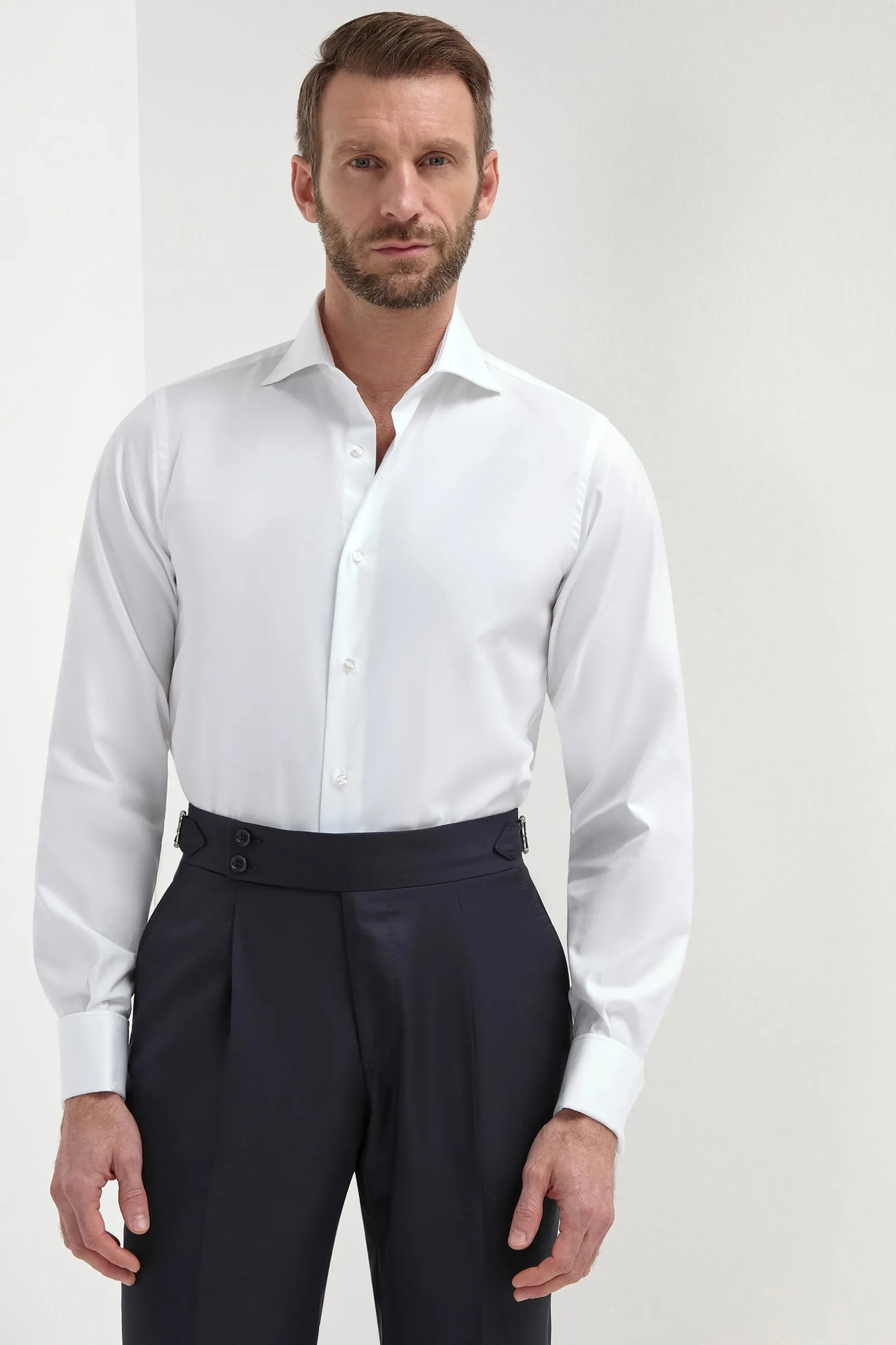 white_shirt_with_double_c_2.webp White Shirt with double cuff - Made In Italy